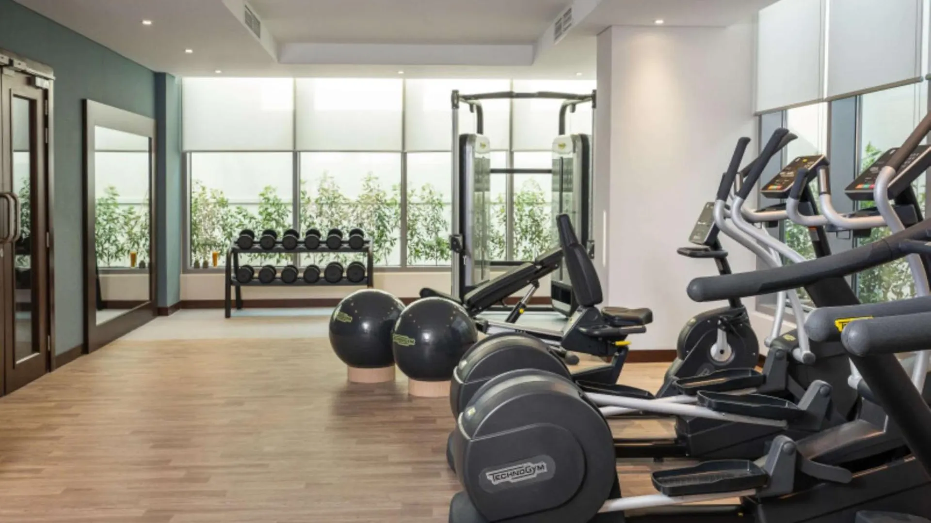 Hampton By Hilton Dubai Al Barsha Otel