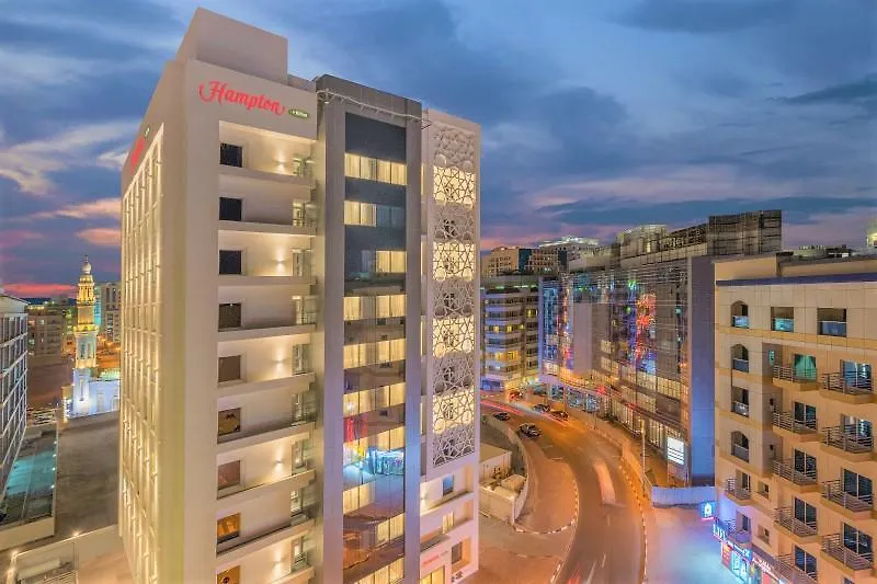 Отель Hampton By Hilton Dubai Al Barsha